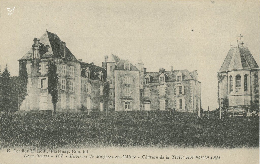 Z - St-Georges de Noisné - Chateau Touche-Poupard.jpg