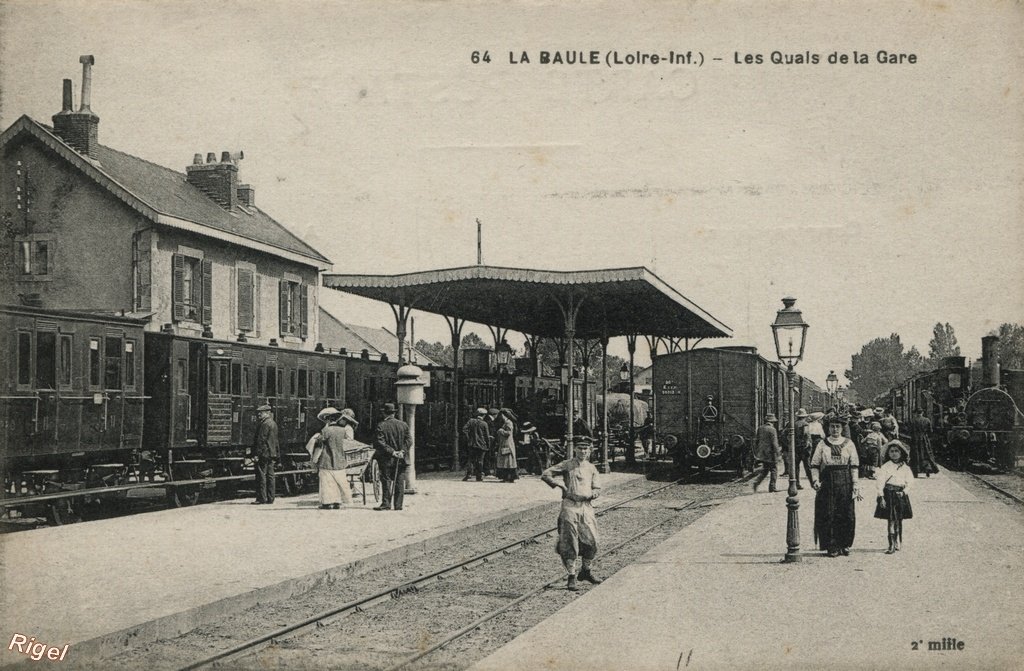 44-La Baule - Les Quais de la Gare - 64 F Chapeau imp Edit.jpg