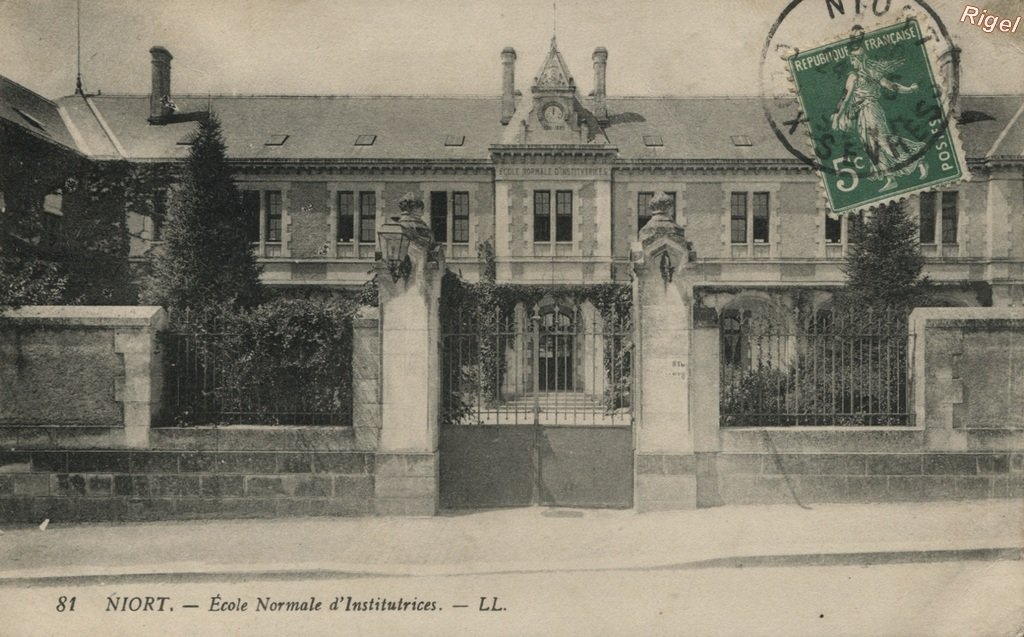 79-Niort - Ecole Normale d'Institutrices - 81 LL.jpg