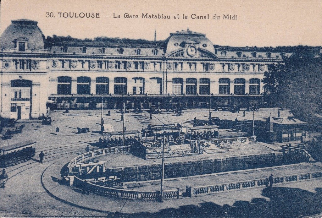 Toulouse - La Gare Matabiau et le Canal du Mid.jpg