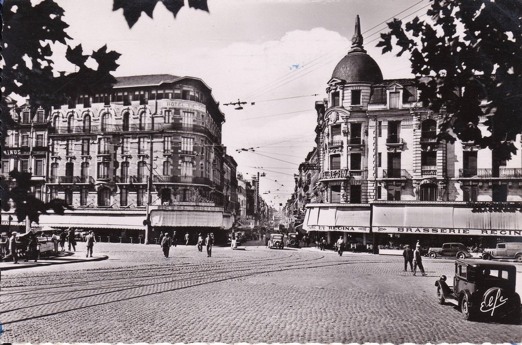 Toulouse - Les Hôtels devant la Gare et la rue Bayard.jpg