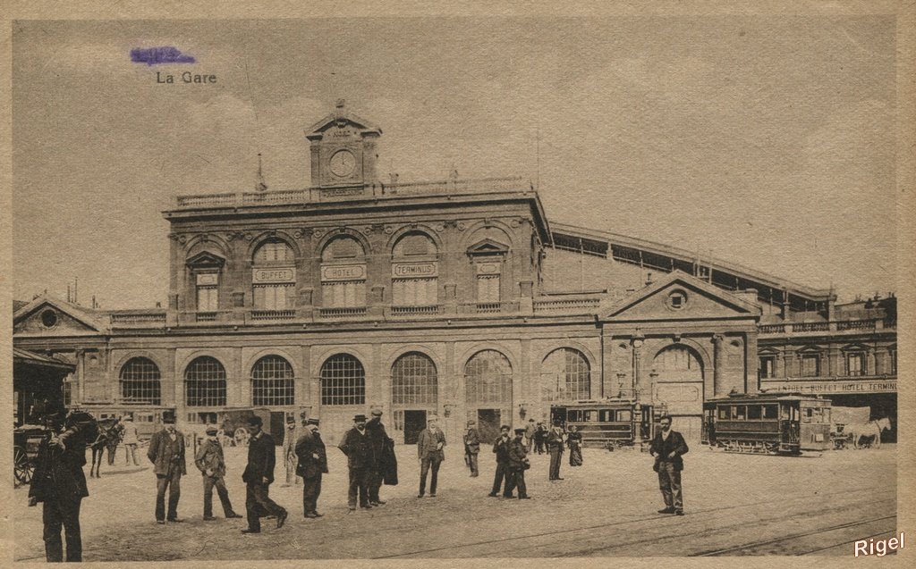 59-Lille - La Gare.jpg