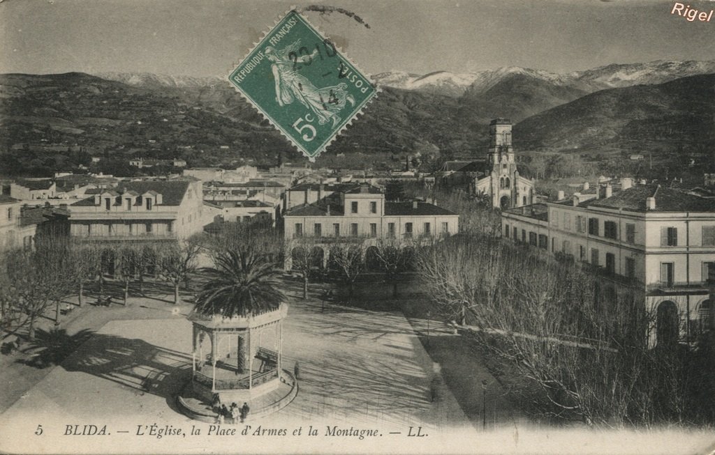 99-Alg-Blida - L'Eglise Place d'Armes - 5 LL.jpg