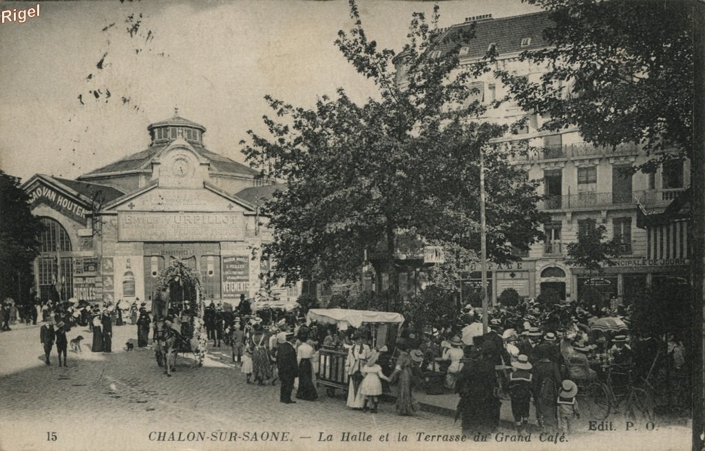 71-Chalon - La Halle et la Terrasse du Grand Café - 15 Edit PO.jpg