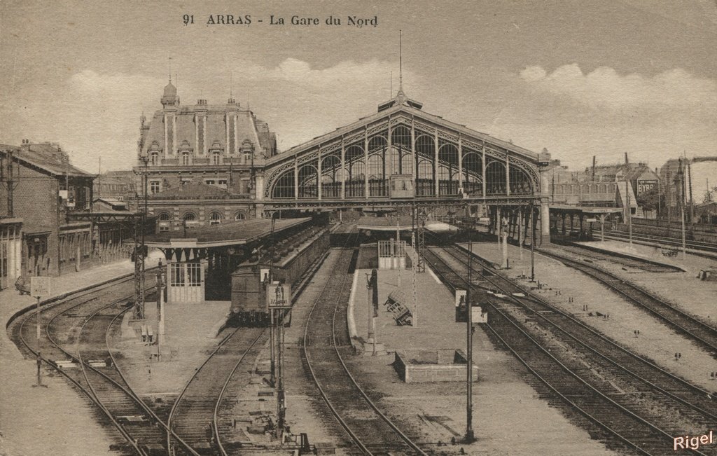 62-Arras - La gare du Nord - 91 - Au Khédive 2 Rue St-Aubert.jpg