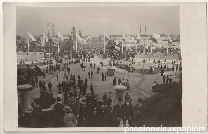 Exposition universelle [800].JPG