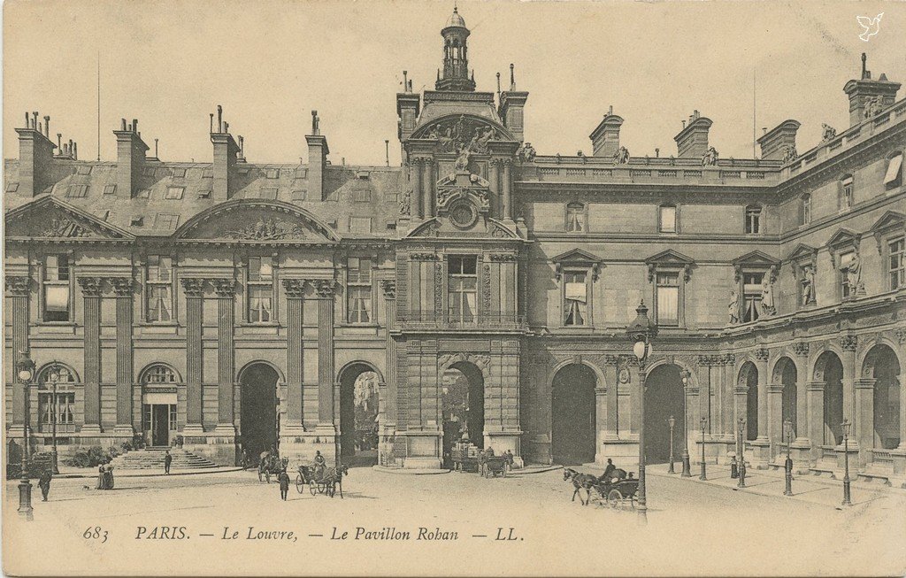 Z - 683 -  Le Louvre Pavillon Rohan.jpg