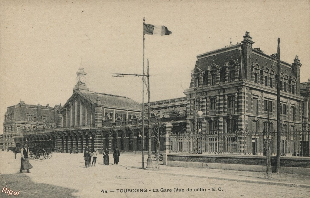 59-Tourcoing - La Gare.jpg