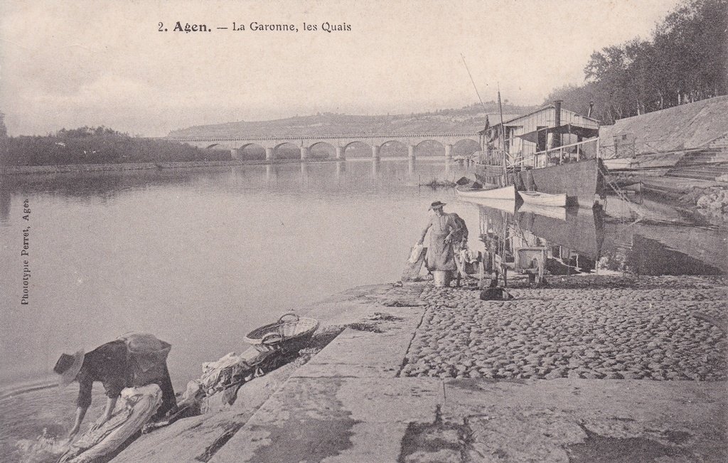 Agen - La Garonne, les Quais.jpg