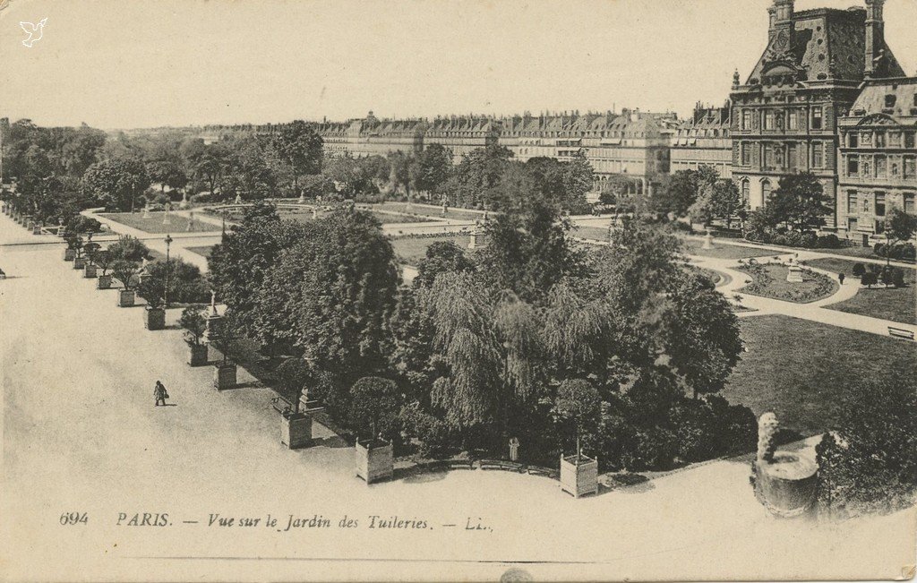 Z - 694 - Vue sur le Jardin des Tuileries.jpg