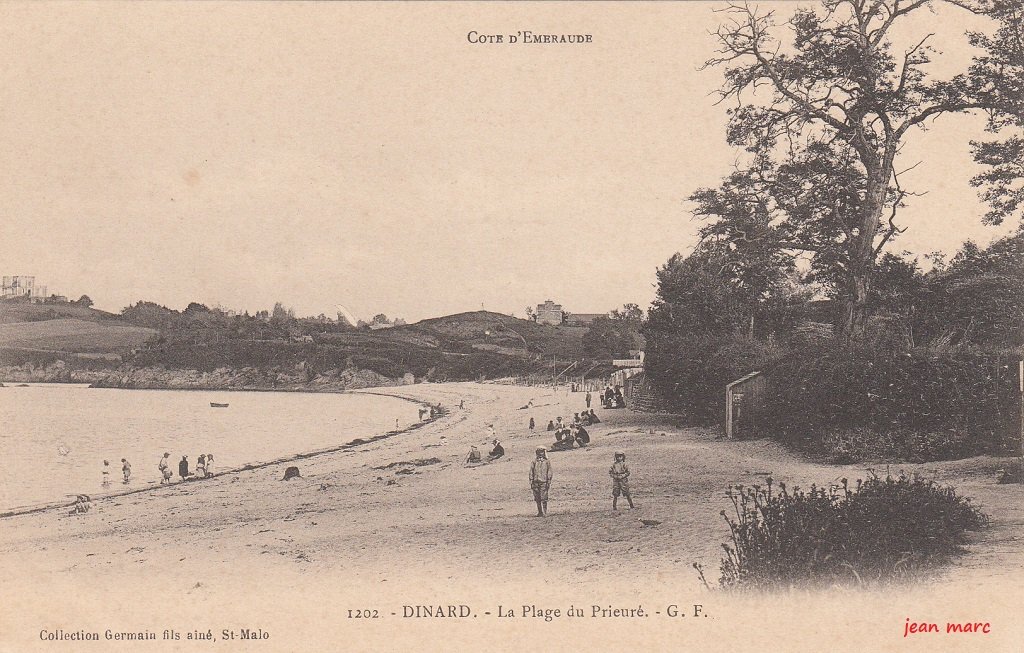 Dinard - La Plage du Prieuré.jpg
