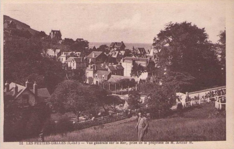 76 Les petites Dalles.jpg