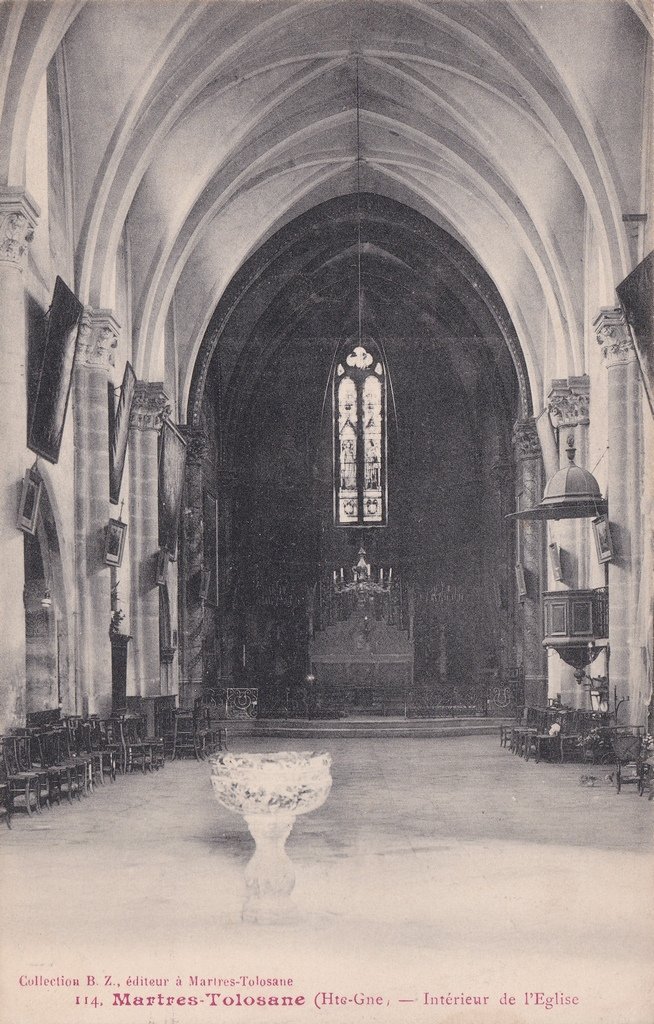 Martres-Tolosane - Intérieur de l'Eglise.jpg