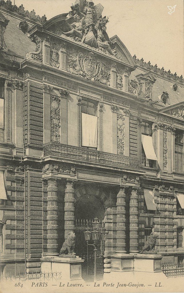 Z - 684 - Louvre Porte Jean-Goujon.jpg