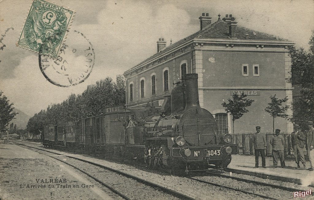 84-Valréas - L'Arrivée du Train en Gare - Auguste Meynard.jpg