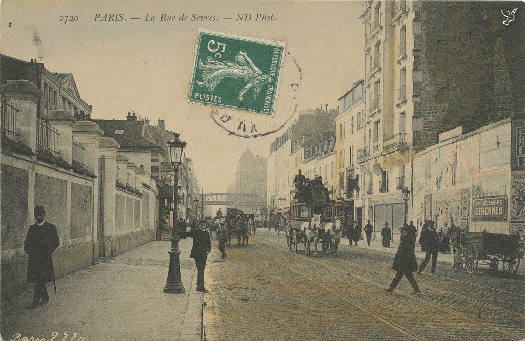 Z - ND 2720 - La Rue de Sèvres.jpg
