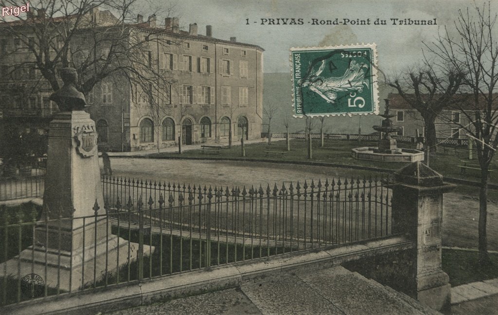 07-Privas - Rond-Point du Tribunal - 1.jpg