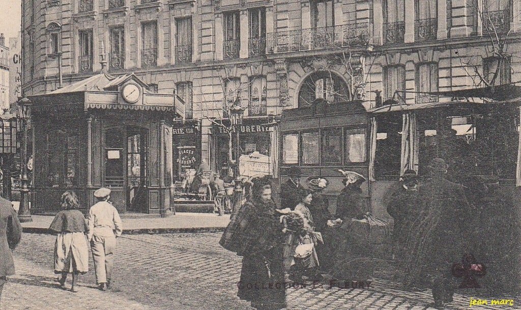 TOUT PARIS - 839 - Place de l'Eglise - Station du Funiculaire de Belleville (XIXe arrt.) agrandi.jpg