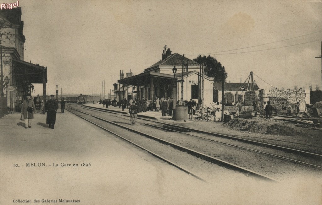 77- Melun - La gare en 1896 - 10 Collection des Galeries Melunaises.jpg