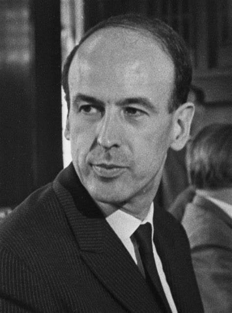 Giscard d'Estaing  (1956).jpg