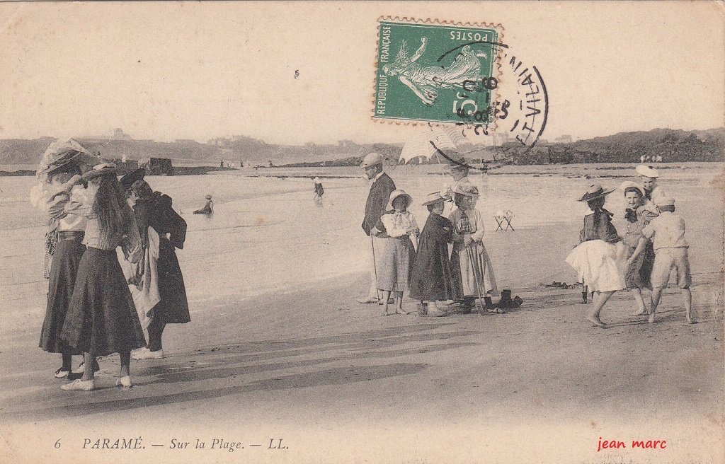 Paramé - Sur la Plage (1909).jpg