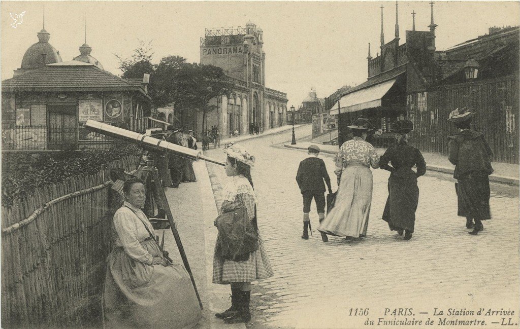 Z - 1156 - Station arrivée funiculaire de Montmartre.jpg