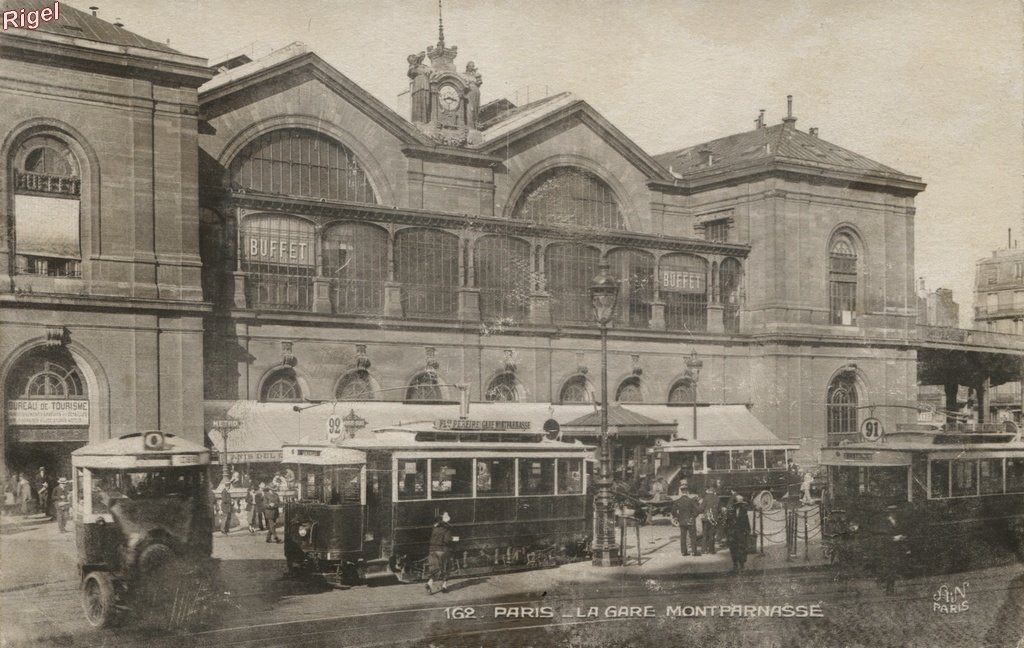 75-XIV - Paris - La Gare Montparnasse - n° 162 A·N Paris.jpg