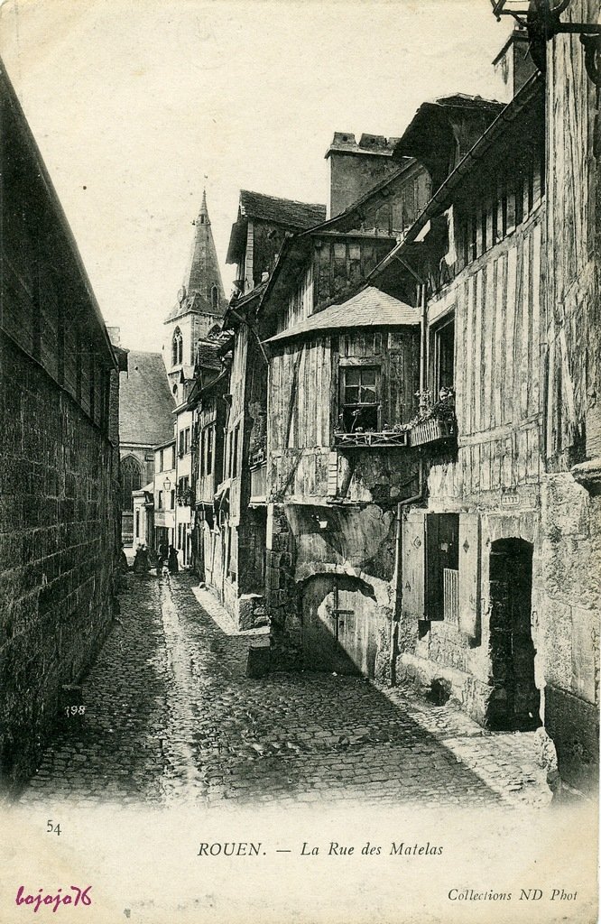 76-Rouen-La Rue des Matelas.jpg