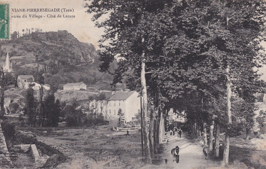 Viane - Pierreségade - Entrée de la Ville.jpg