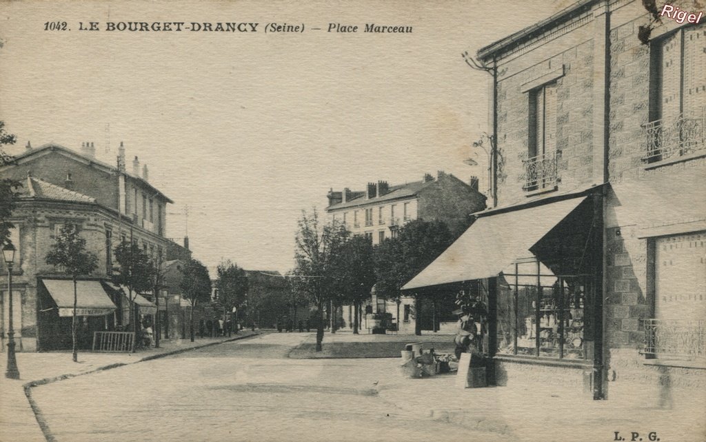 93-Le Bourget - Drancy - Place Marceau - 1042 LPG.jpg