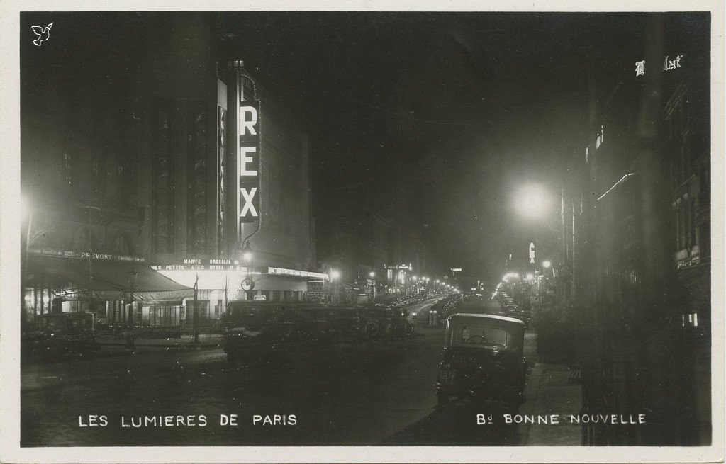 Z - BONNE-NOUVELLE - Le REX - Toussaint Lumieres de Paris.jpg