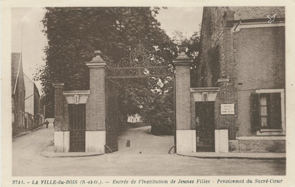 Z - LA VILLE du BOIS - Pensionnat du Sacré Coeur.jpg