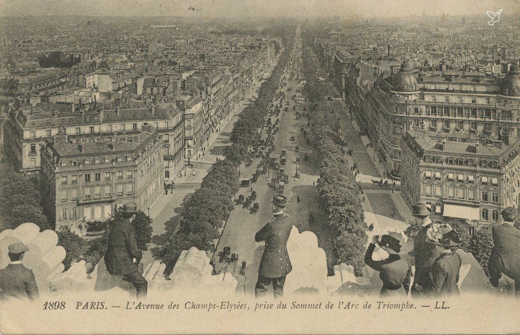 Z - 1898 - L'Avenue des CE prise du sommet de l'Arc de Triomphe.jpg