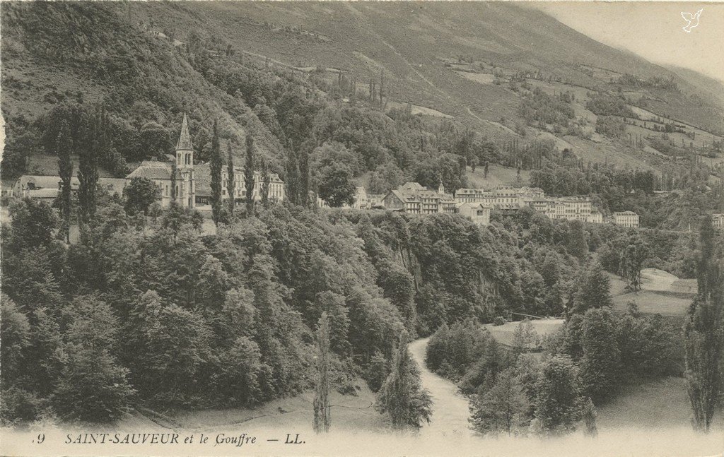 Z - SAINT-SAUVEUR - LL 9 le Gouffre.jpg