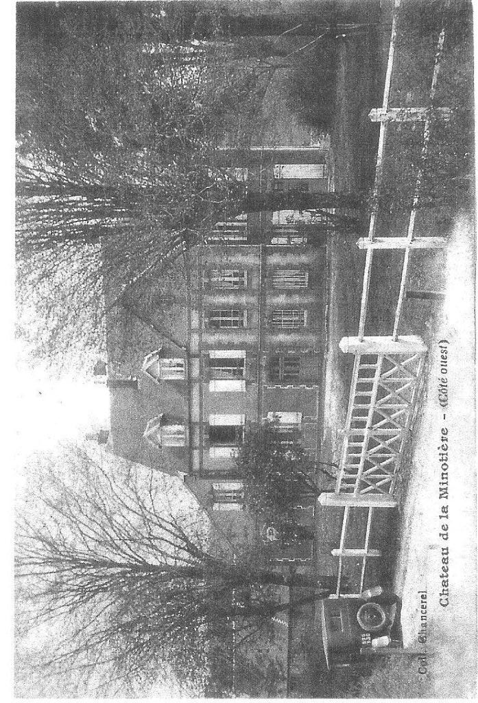Chateau de la minotière.jpg