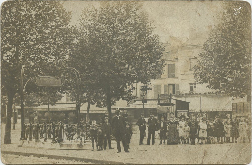 Z - BAGNOLET - Carte-photo Sté Lumière.jpg