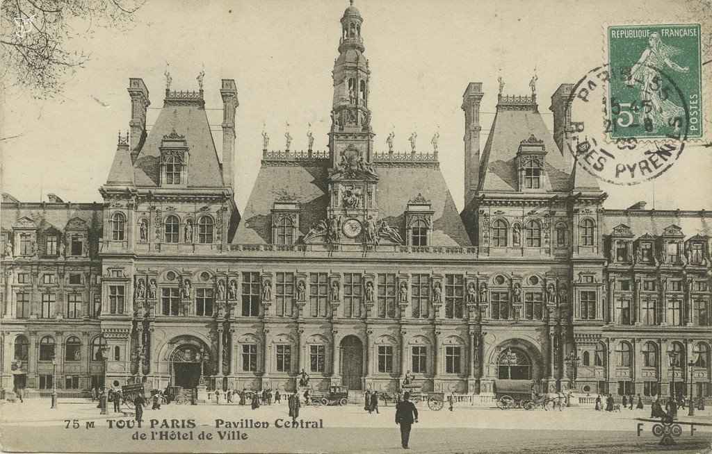 Z - 75 M - Pavillon central de l'HdV.jpg