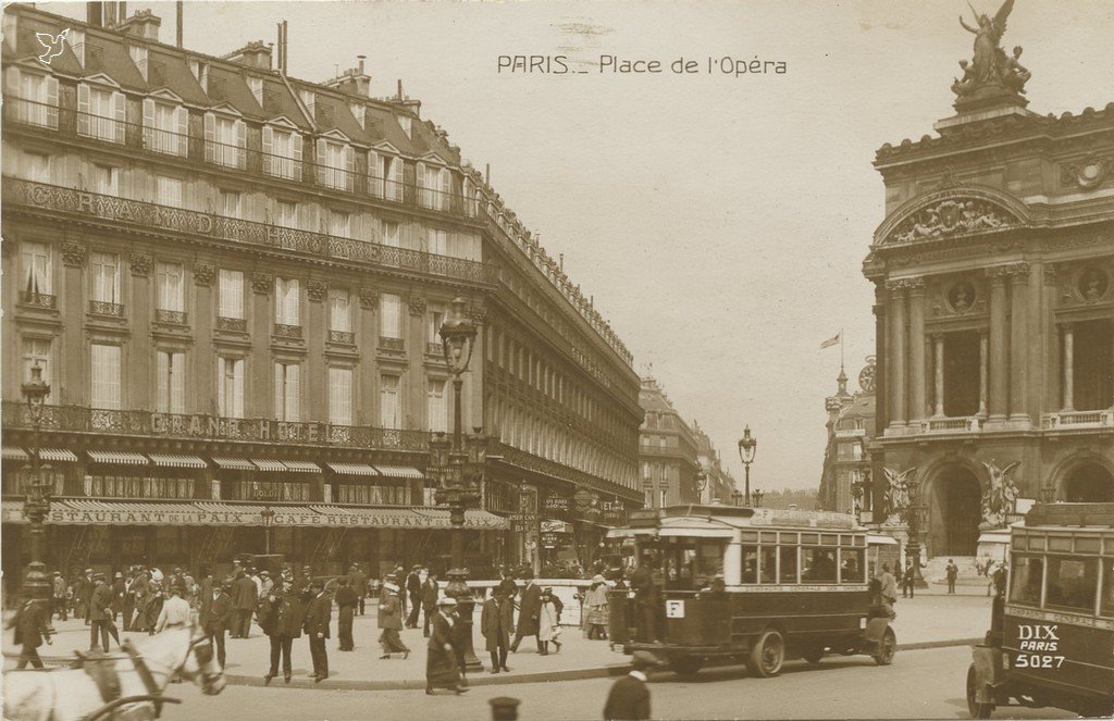 OPERA - DIX 5027 - Place de l'Opera.jpg