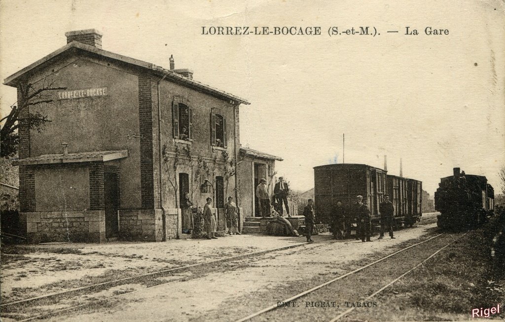 77-Lorrez-le-Bocage - La Gare.jpg