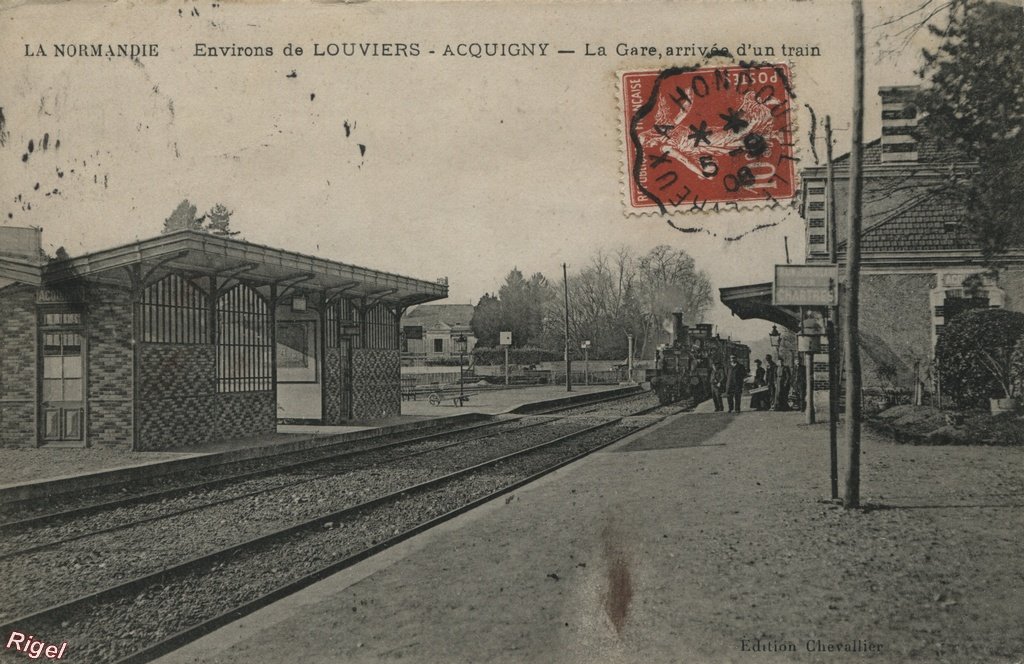 27-Acquigny - La Gare Arrivée d'un Train - Edition Chevallier.jpg
