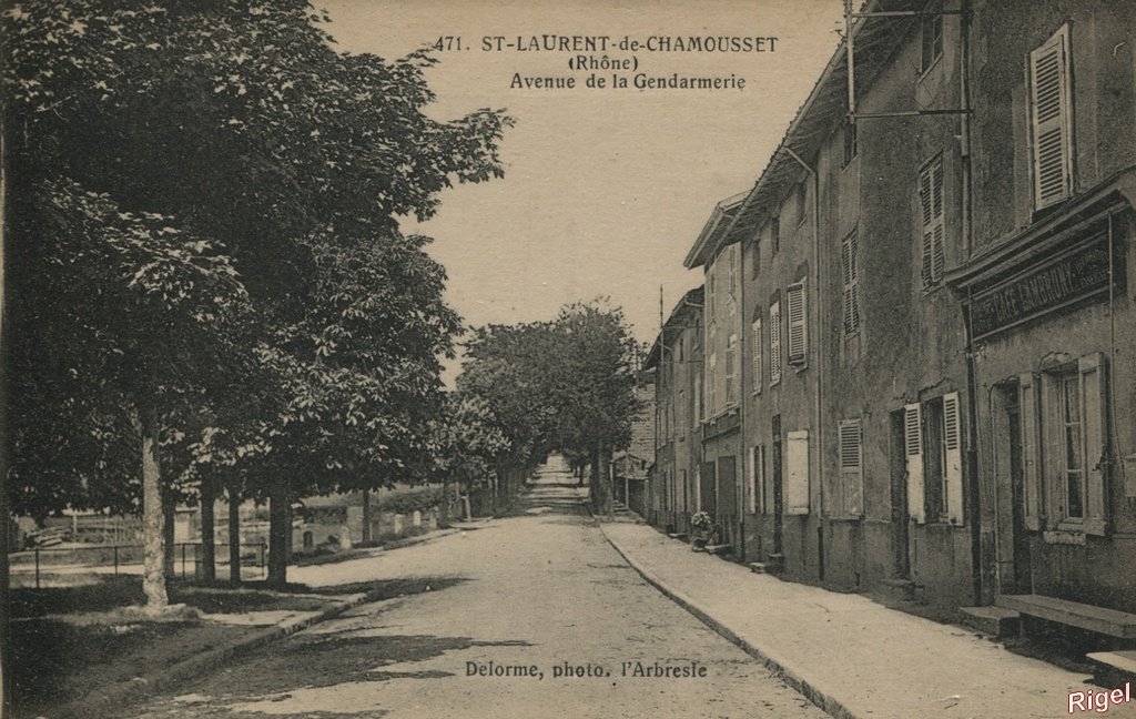 69-St-Laurent-de-Chamousset - 471 Delorme.jpg