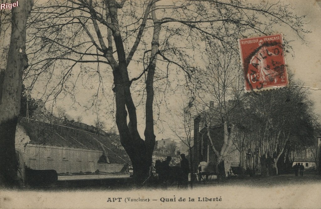 84-Apt- Quai de la Liberté.jpg