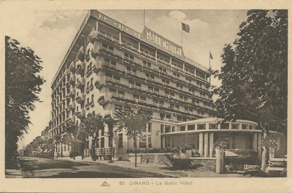 Z - DINATD - CAP 88 - Gallic Hôtel.jpg