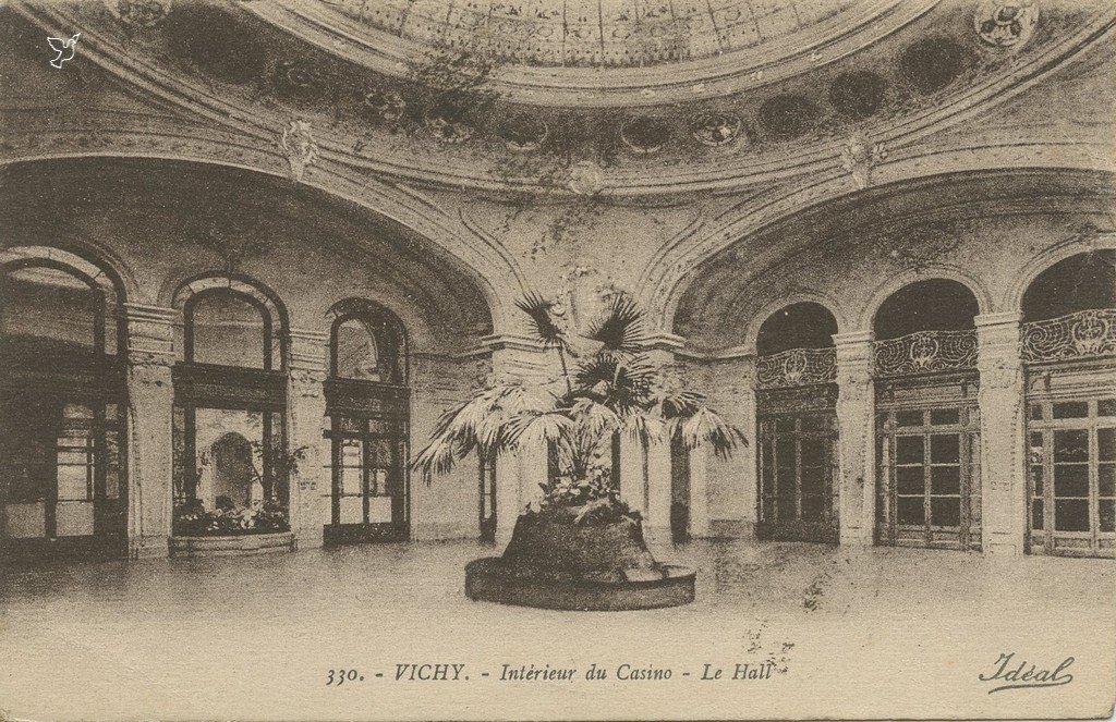 Z - VICHY - Idéal - Intérieur du Casino.jpg