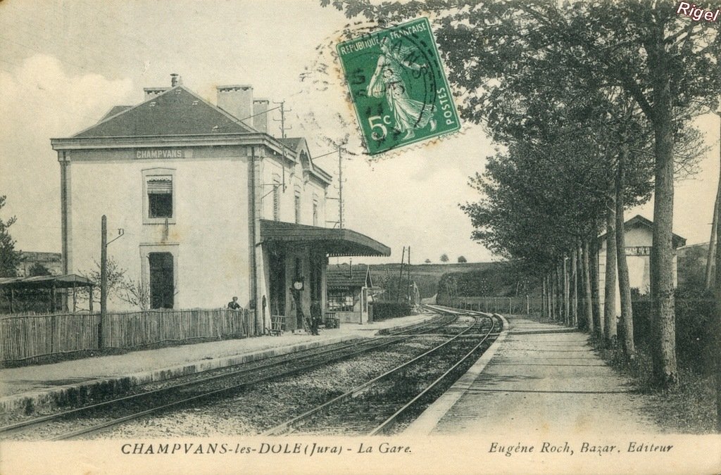 39-Champvans-les-Dole - La Gare.jpg