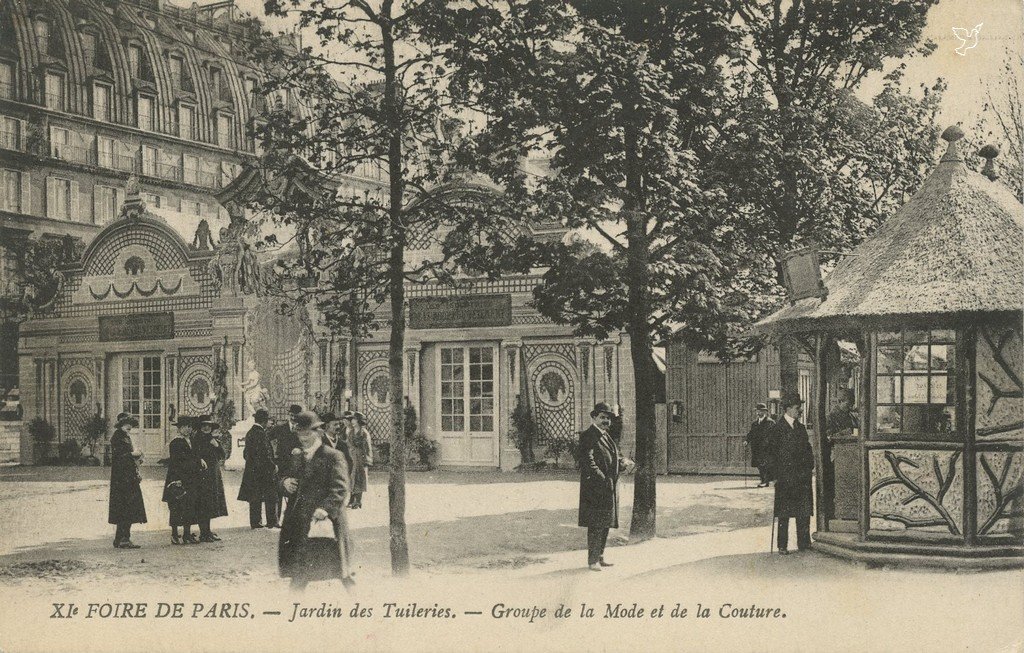 Z - 1919 - XI° Foire de Paris - Jardin des Tuileries - Groupe Mode et Couture.jpg