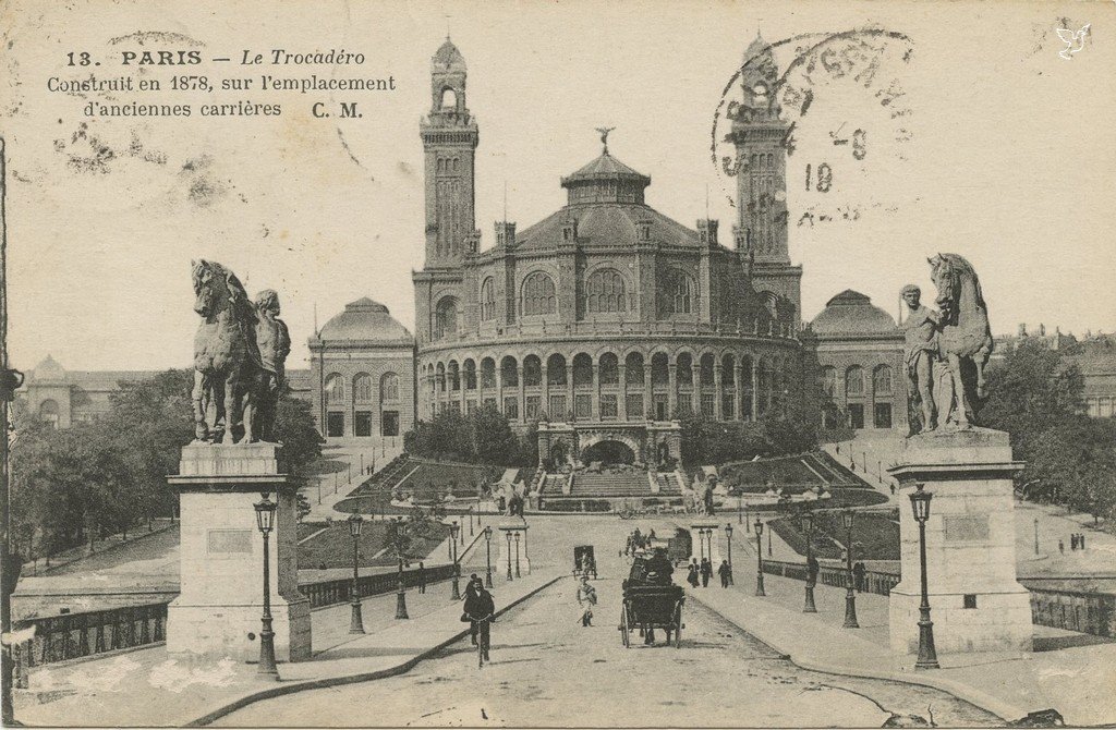 Z - 13 - Le Trocadéro.jpg