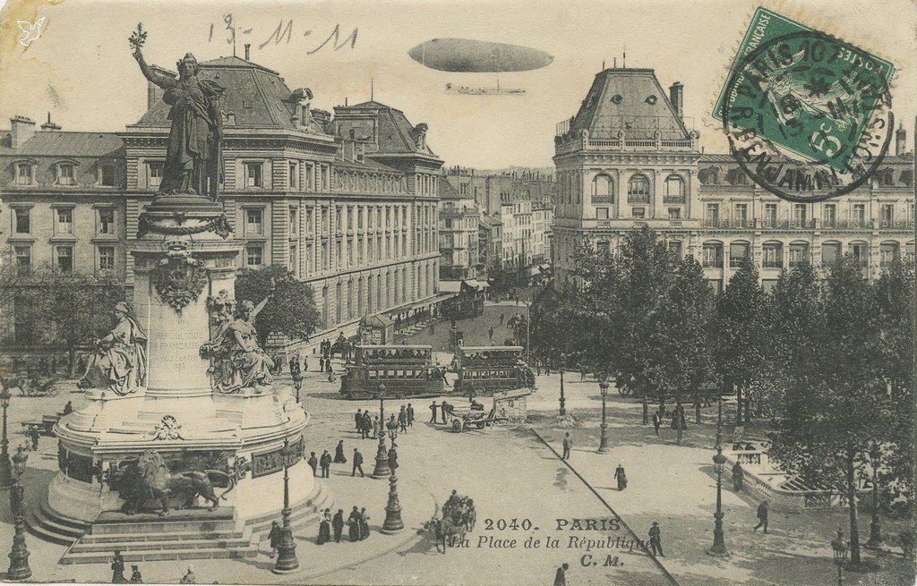 Z - 2040 - Place de la République.jpg