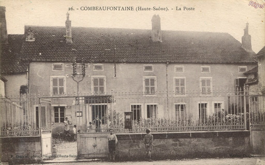 70-Combeaufontaine - La Poste - 26 P Chatelet phot.jpg