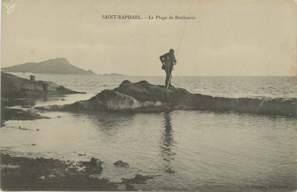 Z - SAINT-RAPHAEL - Plage de Boulouris.jpg